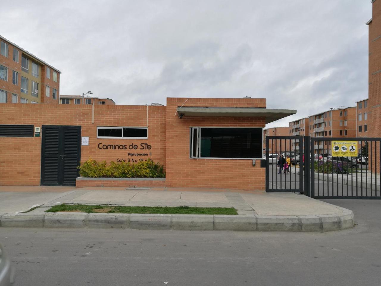 Aparta Hotel Tocancipa Con Parqueadero Y Wifi Экстерьер фото